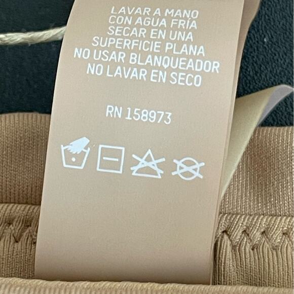 NEW SKIMS  Shaping Swim Ruched Underwire Bikini Size XS - Picture 4 of 7